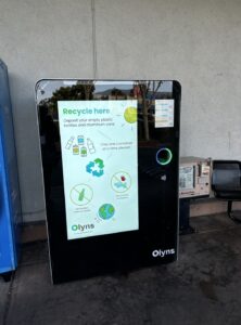 Recyclingautomat für Flaschen in San Jose - ich werde mich nie wieder über deutsche Pfandautomaten beschweren!